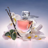 LA VIE EST BELLE by Lancome L'EAU DE PARFUM SPRAY 1 OZ